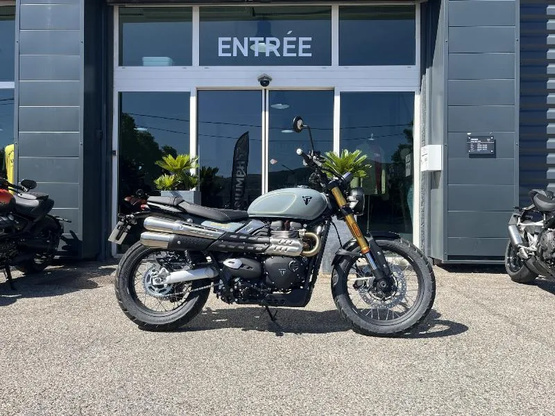 SCRAMBLER 900 2026