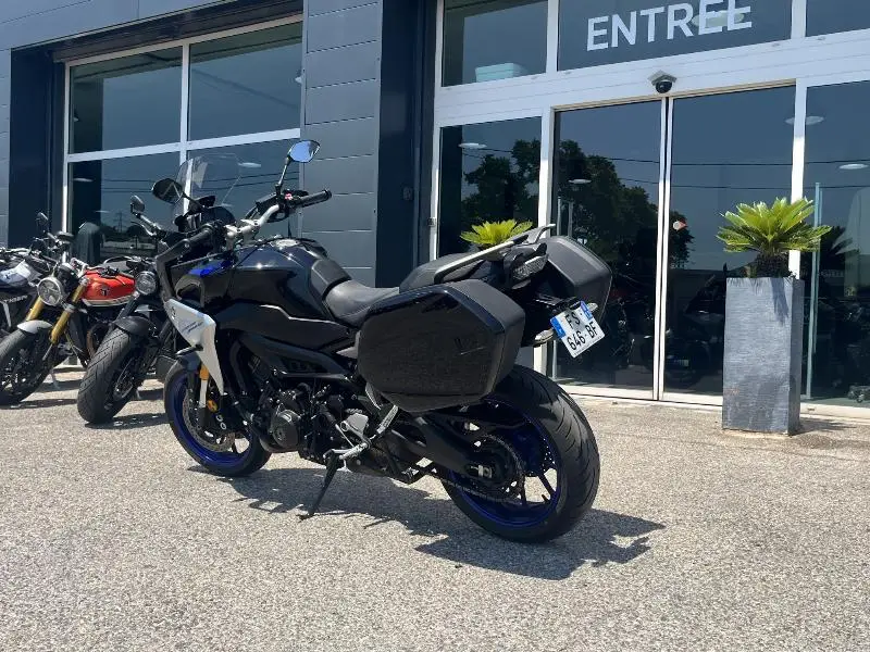 TRACER 900 GT