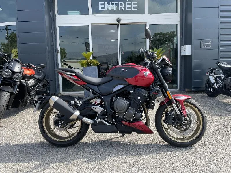 TRIDENT 800