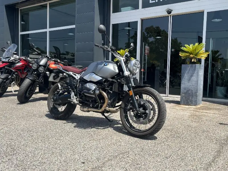 R NineT Scrambler