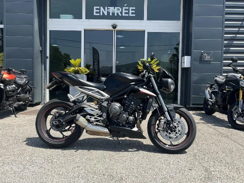 STREET TRIPLE 765 RS