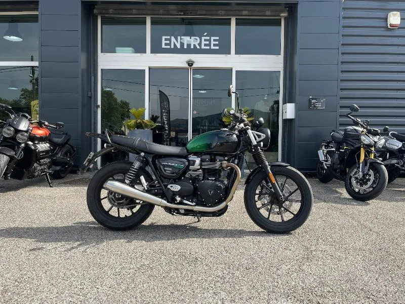 SPEED TWIN 900