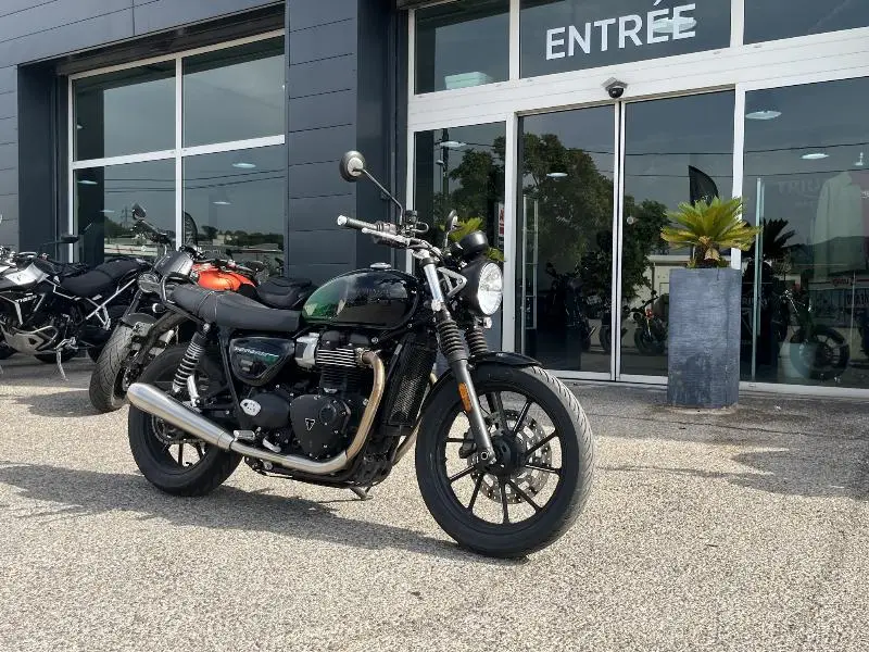 SPEED TWIN 900