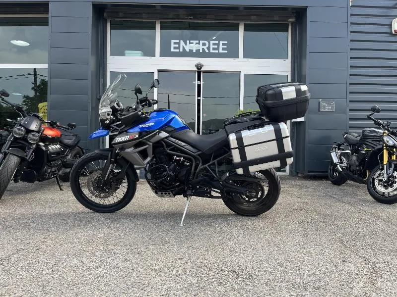 TIGER 800 XCX
