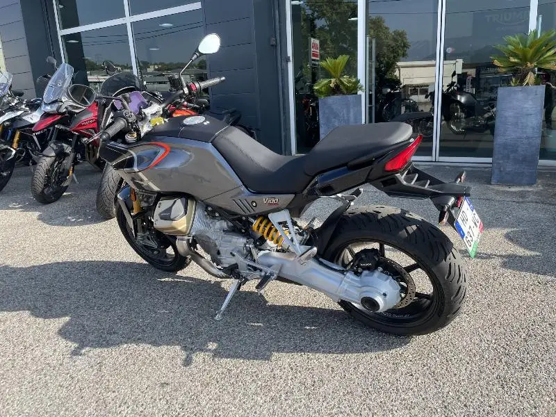 V 100 MANDELLO S