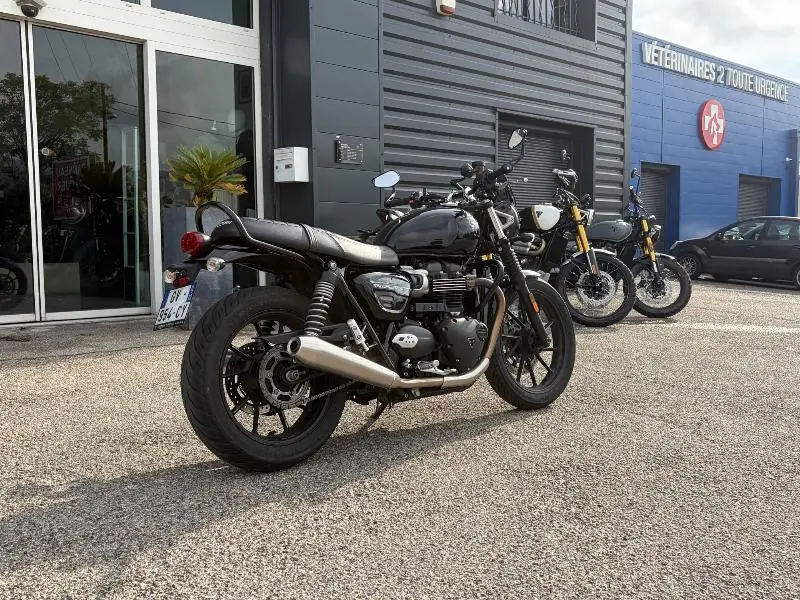 SPEED TWIN 900