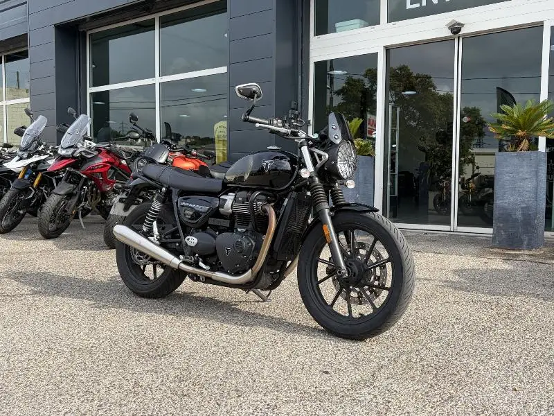 SPEED TWIN 900