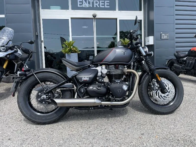 Bonneville Bobber 1200