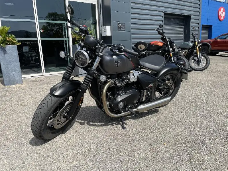 Bonneville Bobber 1200