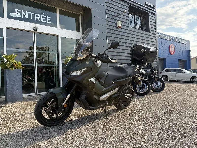 XADV 750 DCT
