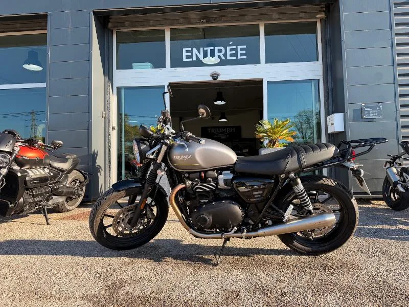 SPEED TWIN 900