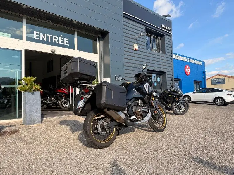 CRF 1100 L AFRICA TWIN  ADVENTURE SPORTS DCT