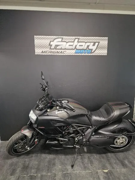 DIAVEL CARBON