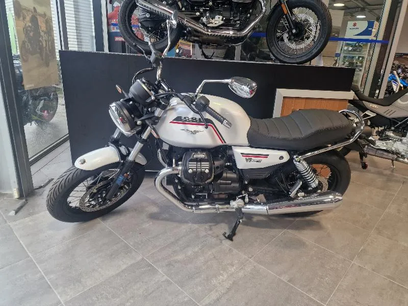 V7 SPECIAL