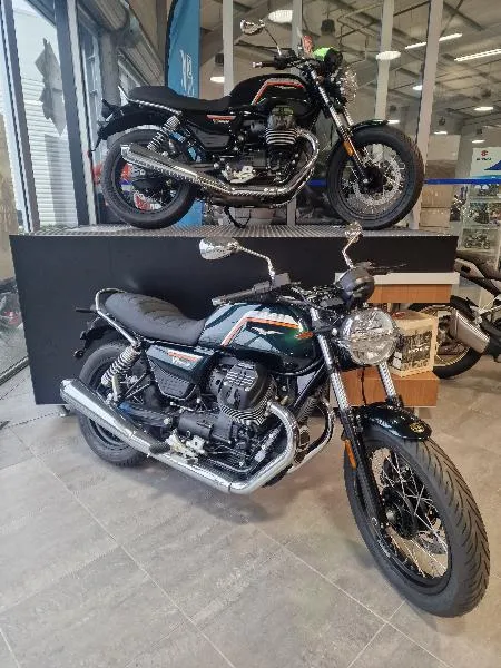 V7 SPECIAL
