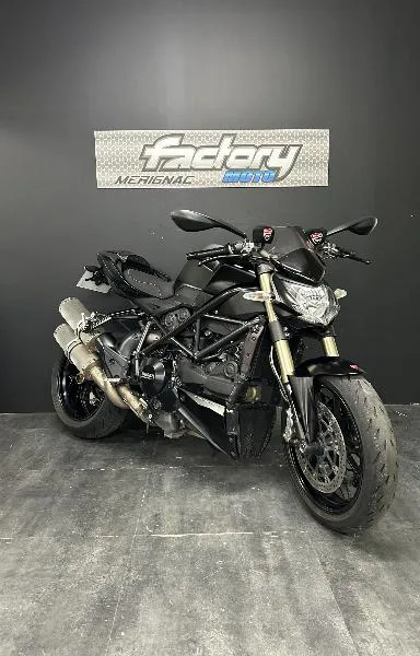 STREETFIGHTER 848