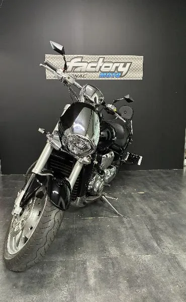 VZR 1800 INTRUDER