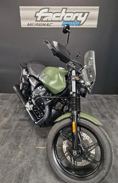 V7 STONE