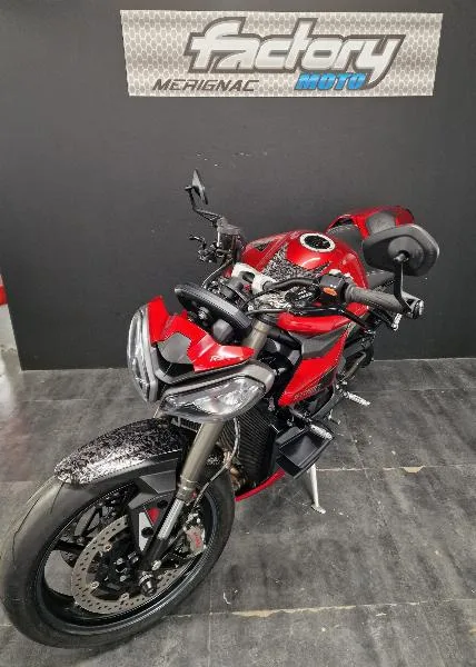 STREET TRIPLE 765 RS