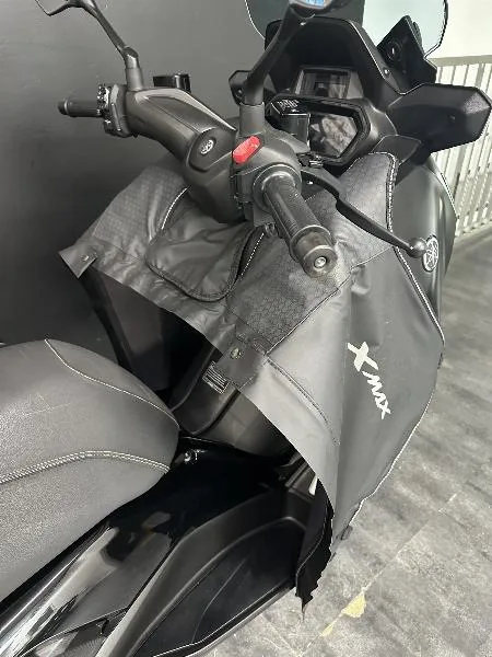 XMAX 125