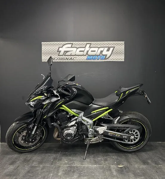 Z 900