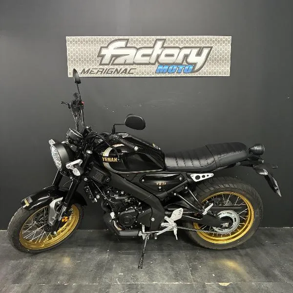XSR 125 Legacy