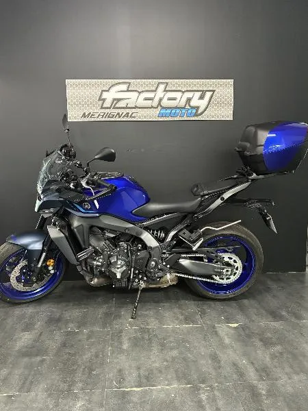 MT09