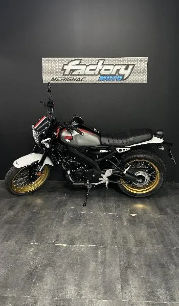XSR 125