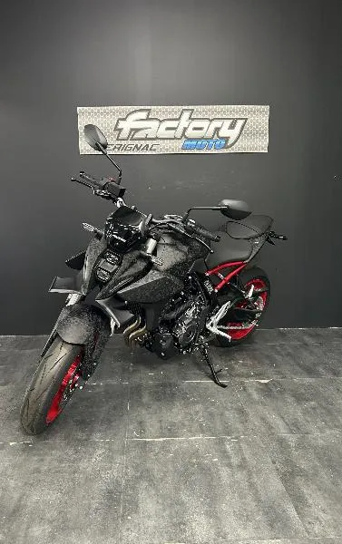 GSX8S