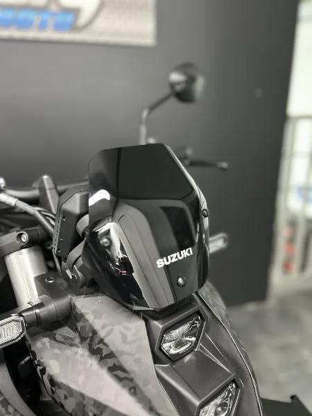 GSX8S