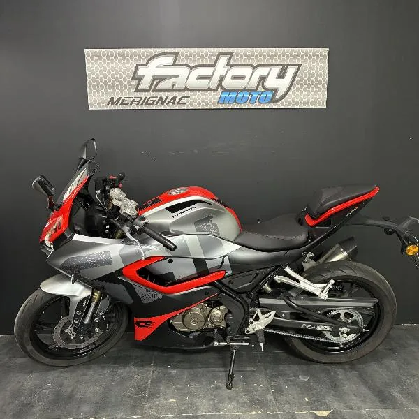 SRK 125 R