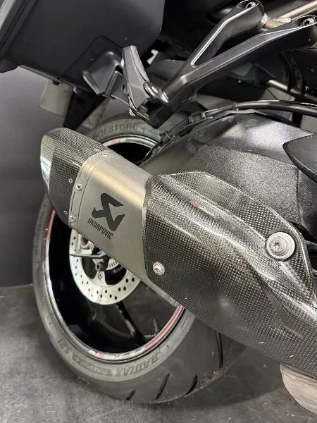 GSXS 1000 GT