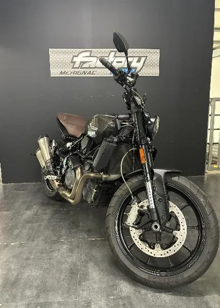 FTR 1200 CARBON