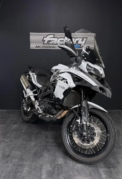 TRK 502 X
