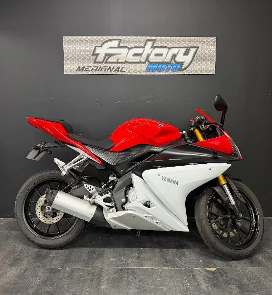 YZFR 125 2015