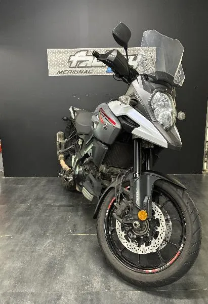DL VSTROM 1000