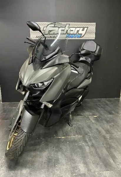 XMAX 300 Tech Max