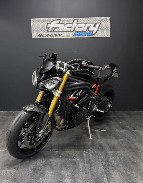SPEED TRIPLE 1200 RS