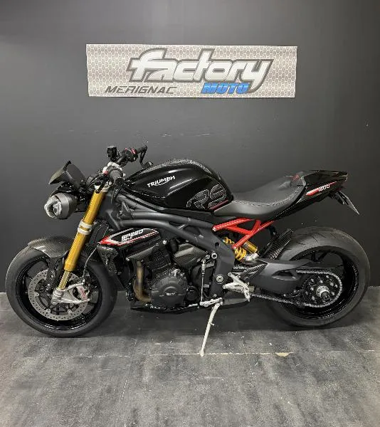 SPEED TRIPLE 1200 RS