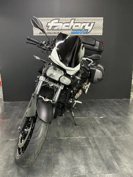 F 800 R
