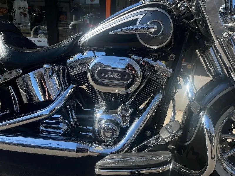 SOFTAIL DELUXE 1800 CVO