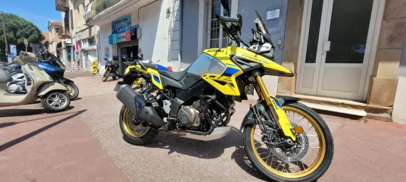 DL VSTROM 1050DE