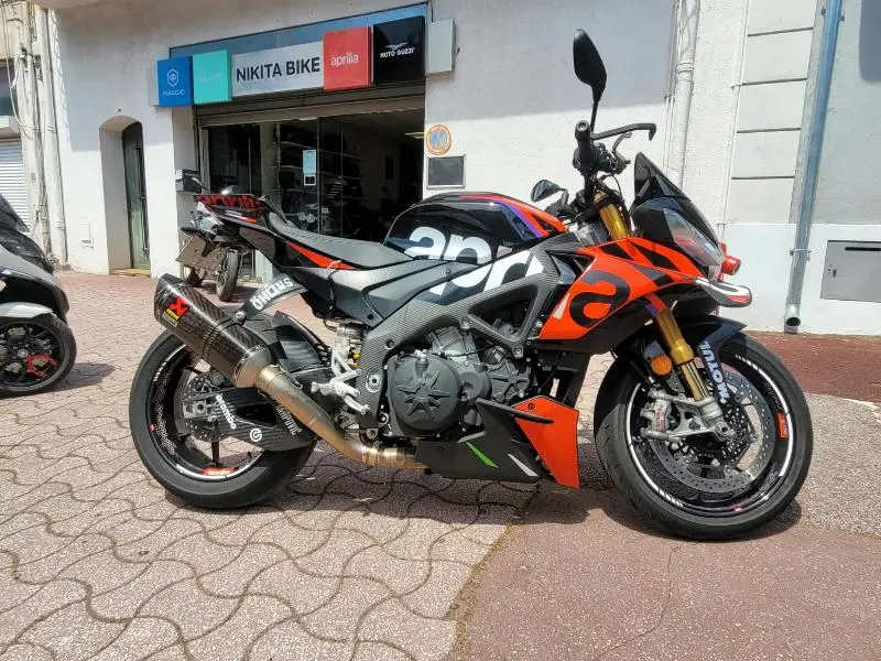 TUONO 1100 V4 FACTORY