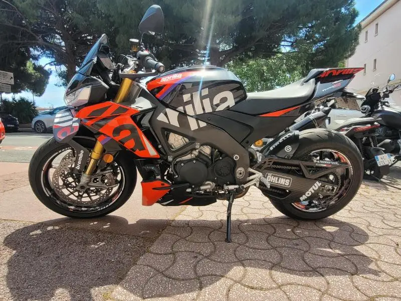 TUONO 1100 V4 FACTORY