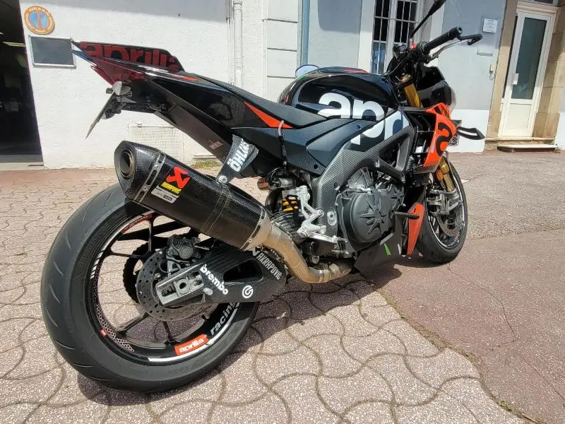 TUONO 1100 V4 FACTORY