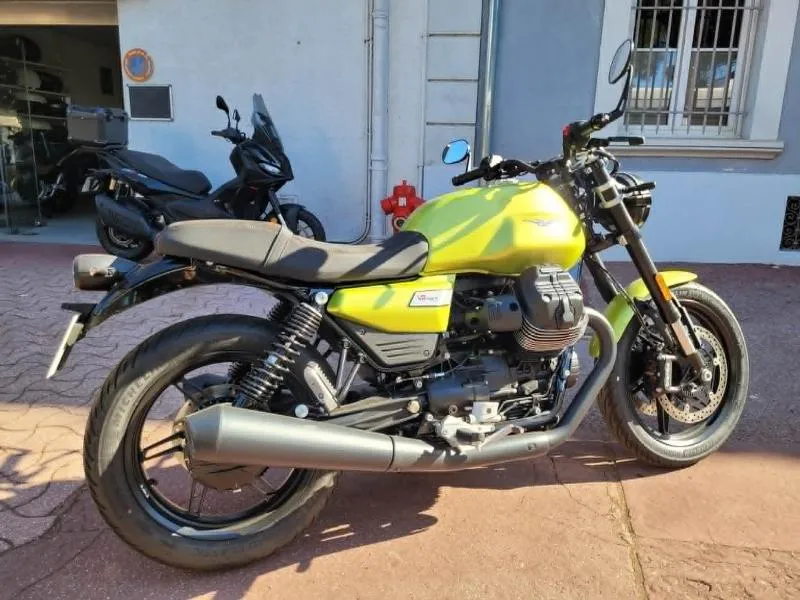 V7 SPORT 850