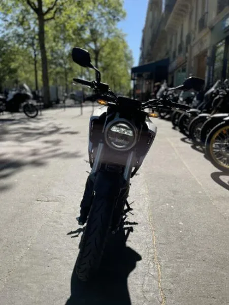 CB125R