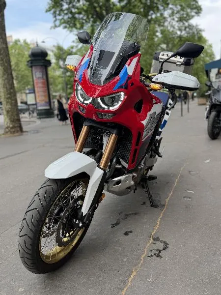 CRF 1100 L AFRICA TWIN  ADVENTURE SPORTS DCT