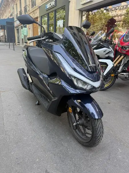 PCX 125
