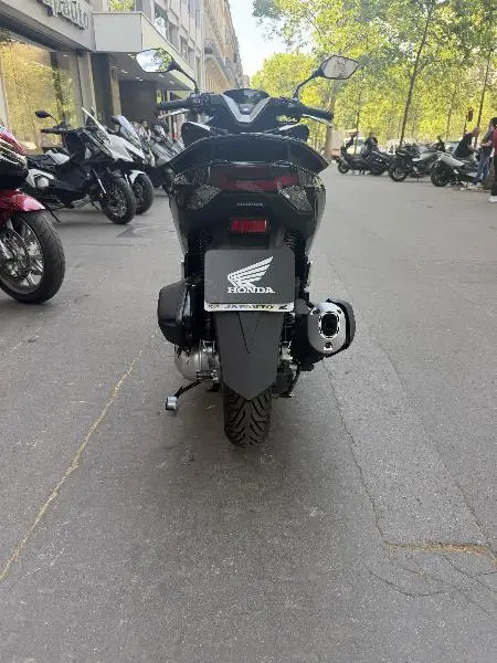 PCX 125